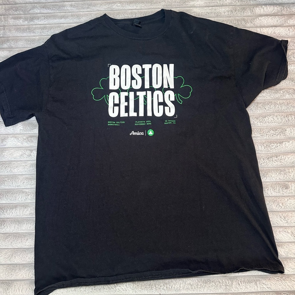 Boston Celtics Black 2025 Play-off T-Shirt